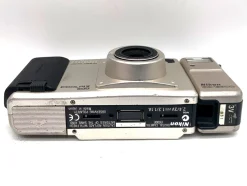 Nikon Coolpix 600 Digitale Kompaktkamera mit 5mm 1:2.8