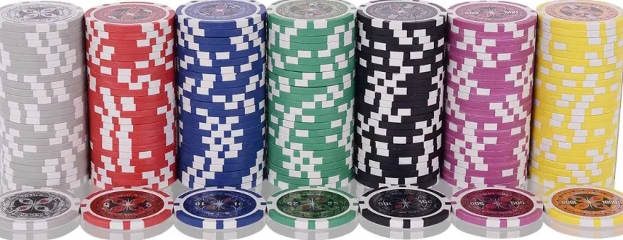 10% off Gutschein 1024 Pokerset 300 Laser-Chips Alukoffer inkl. Komplettset