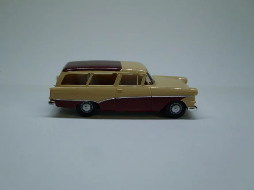 Opel Rekord PI CarAVan, beige/ weinrot, H0 Modell 1:87, Brekina 20049