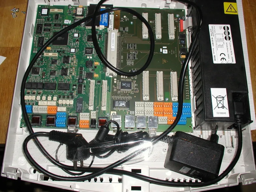 Opencom 130 V9.16 Aastra DeTeWe mit Extention, 2 verschiedene Lizenzen 256MB