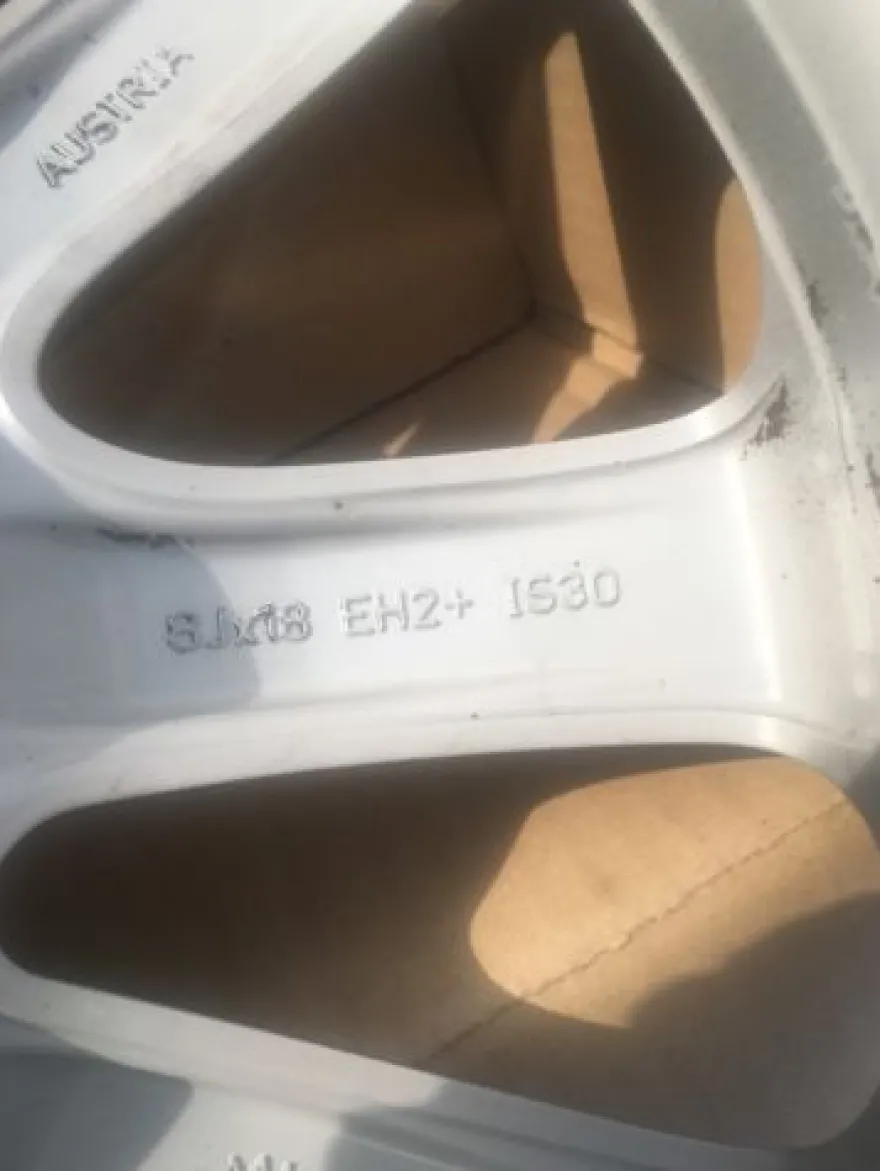 Original BMW 5er F10 F11 6er F12 F13 F06 18Zoll V Speiche 328 Alufelge 8Jx18 TOP