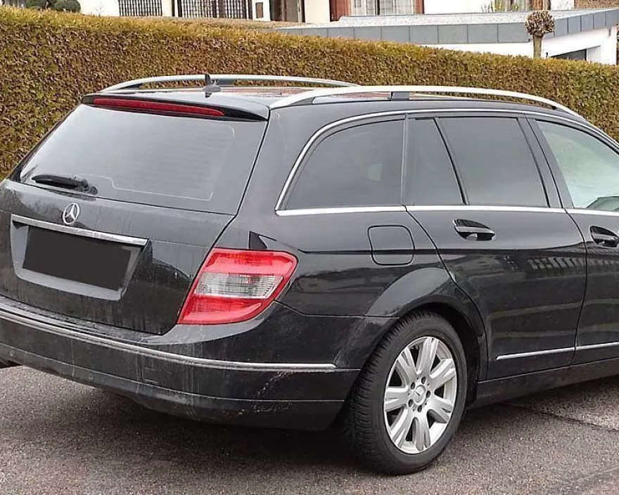 Passgenaue Tönungsfolie für Mercedes C-Klasse (W204) T-Modell ab 2007