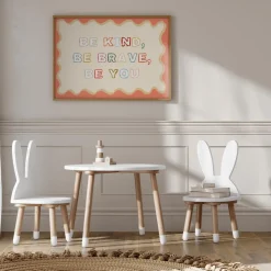 Poster Kinderzimmer · Be Kind, Be Brave, Be You · Bunter Spruch in Regenbogen