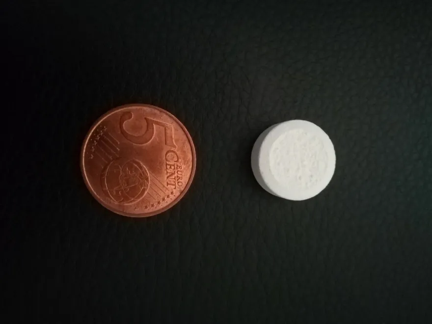 60 Reinigungstabletten + 12 Entkalkungstabletten + Milchreiniger für Jura ENA Micro