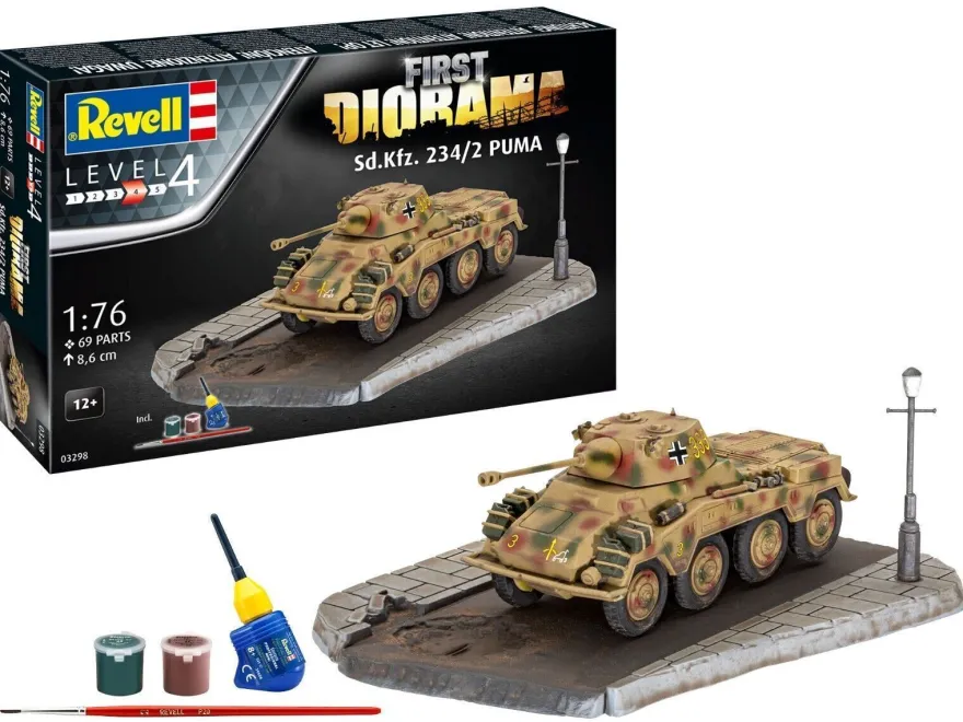 Revell 03298 - First Diorama Set - Sd. Kfz. 234/2 Puma. 1:76