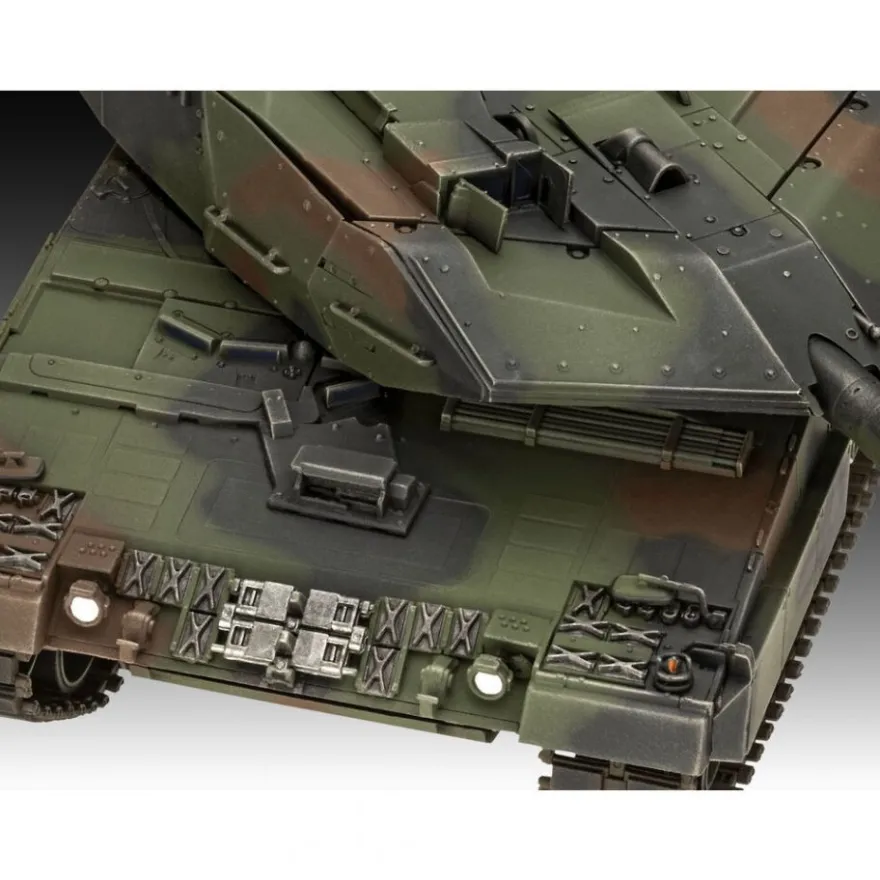 Revell - 70 Jahre Bundeswehr Leopard 2 A6A2 Jubiläums-Edition - 1:35 - 265 Teile