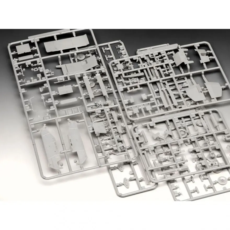 Revell - Sturmpanzer 38(t) Grille Ausfüfrung M - 1:72 - 150 Teile