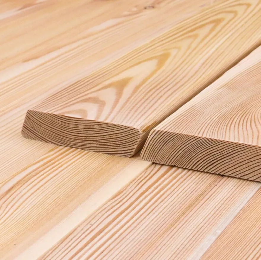 Rhombusleisten 30°, 21 x 95 mm, Sibirische Lärche A/B Sort, Komplettset 10-90 m²