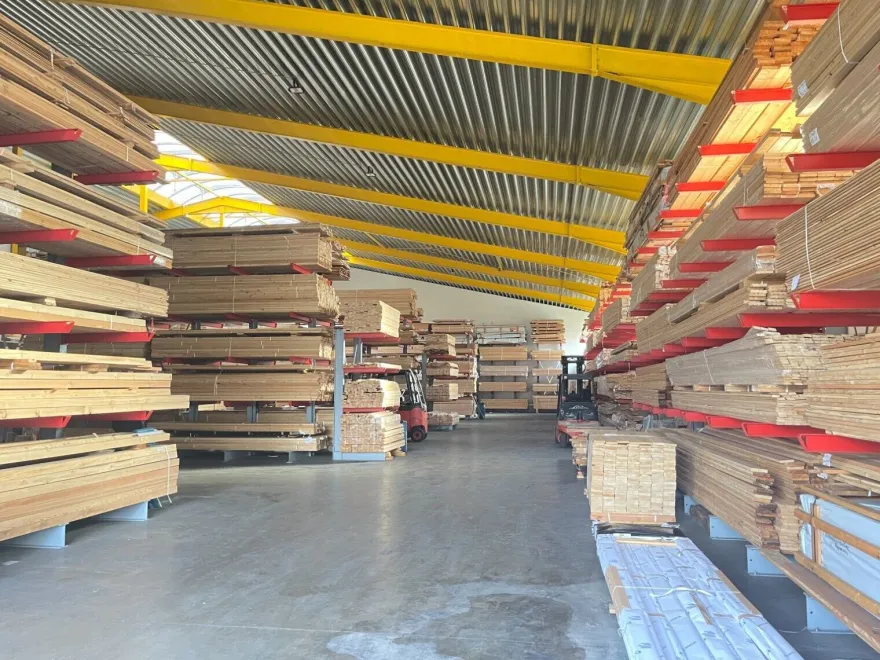 Rhombusleisten 30°, 21 x 95 mm, Sibirische Lärche A/B Sort, Komplettset 10-90 m²