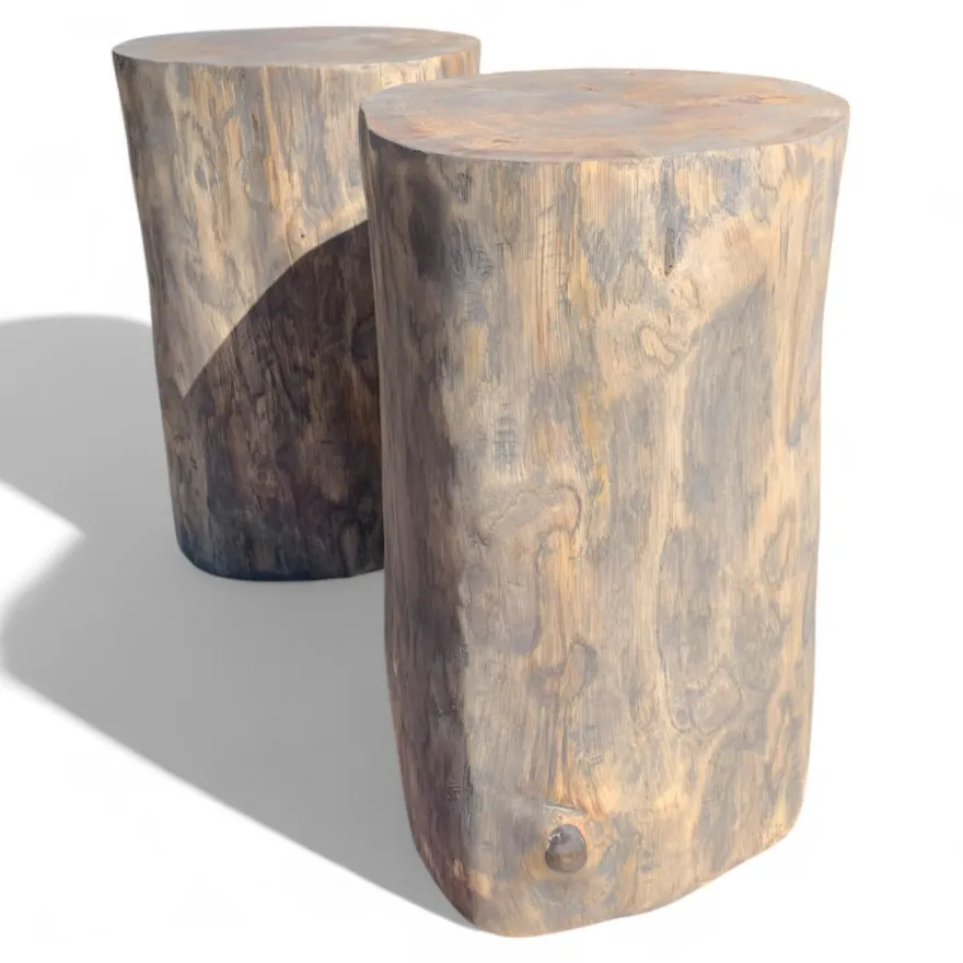 Runder Eichenholzstamm, Farbe Anthrazit, Eichenstamm, Eichenholz, Massivholz,