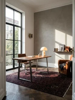 Schreibtisch TARN Akazie Massivholz Baumkante Homeoffice Trapezbeine 120-200 cm