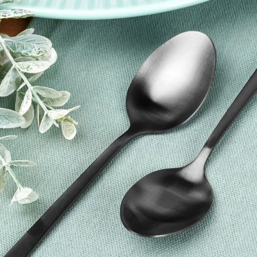 Schwarze Teelöffel aus Stahl, 4 Stück