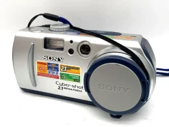 Sony Cyber-Shot DSC-P50 Digitale Kompaktkamera Optical 3x f=6.4-19.2mm 1:3.8