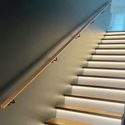 TIBU Kirsche Handlauf Holz Ø 42 mm Geländer Treppe gewinkelte Edelstahl Halter V2A