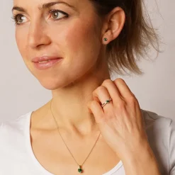 trendor Schmuck Damenring Gold 333/8K mit synthetischem Smaragd und Zirkonias 68842