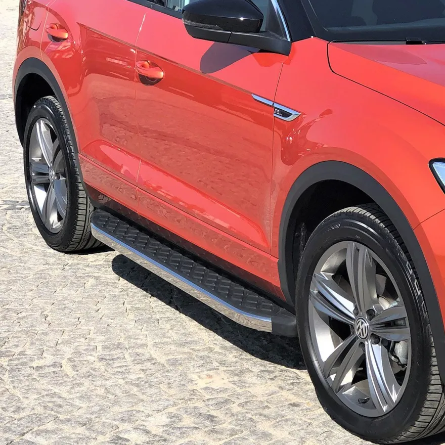Trittbretter passend für VW T-Roc ab Bj. 2017 Hitit mit ABE - Farbe: Chrom