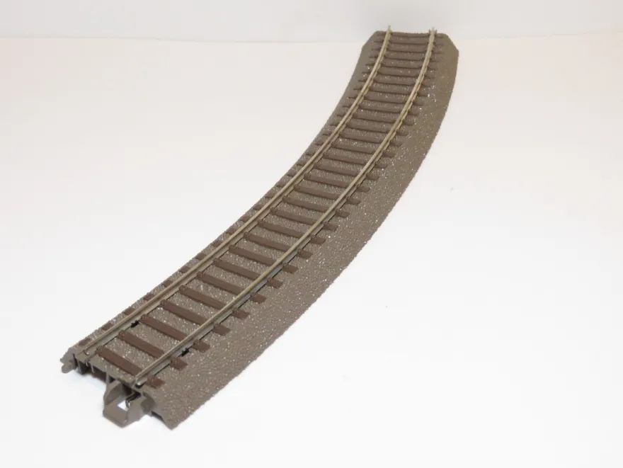 Trix C-Gleis 62230 - gebogenes Gleis - R2 = 437,5 mm 30° - HO - 1:87