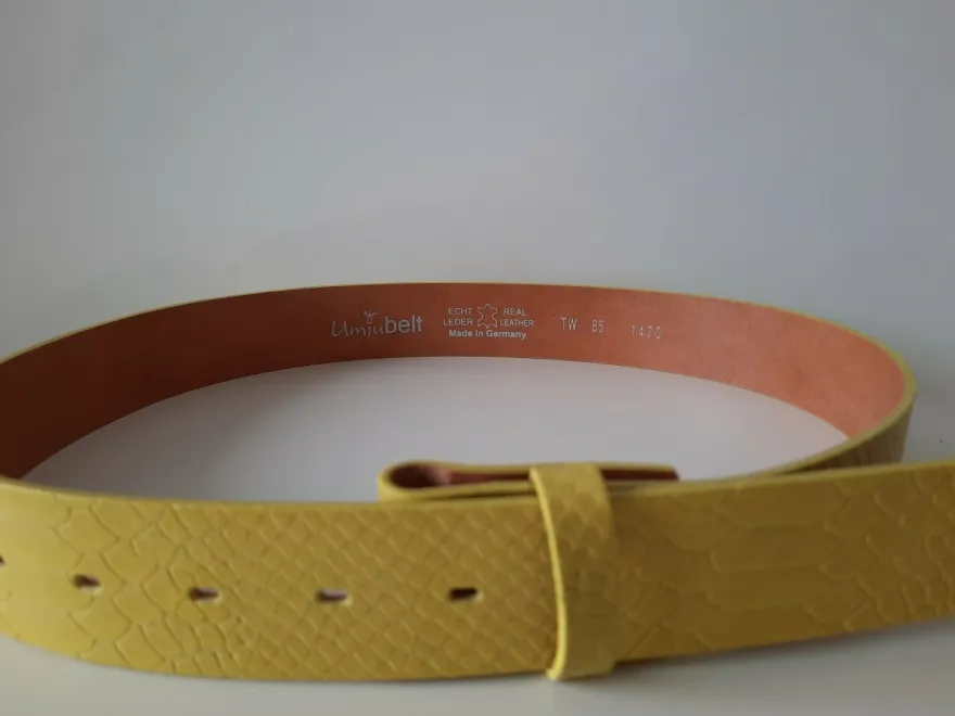 umjuBELT Gürtel Amarillo gelb Echtleder 80 85 90 95 100 105 Snake Prägung