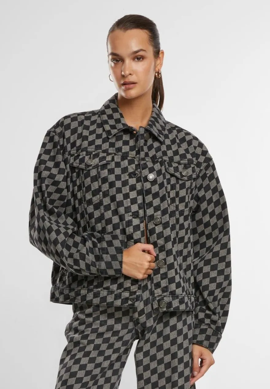 Urban Classics Damen Jeansjacke Ladies 80's Oversized Laser Printed Denim Jacket