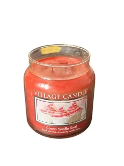 Village Candle Cherry Vanilla Bean 389g Kerze Duftkerze Vanille Kirsche Kirsch