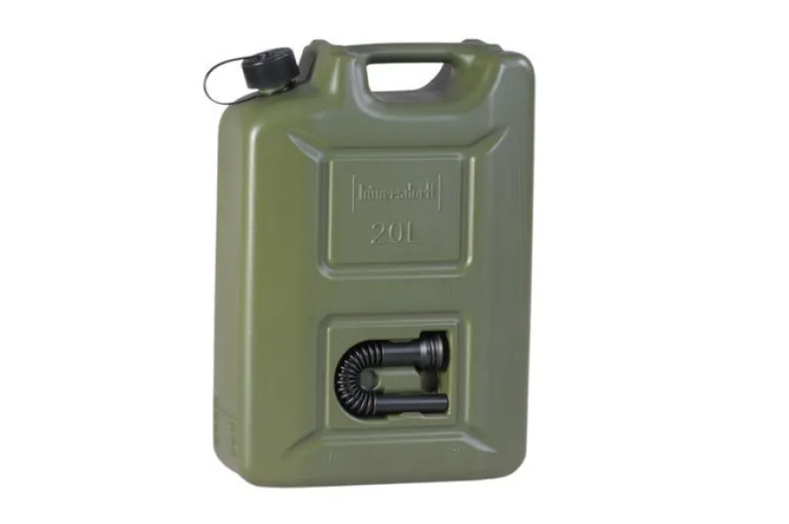 4 x 20 Liter Benzinkanister inklusive 4 Auslaufrohre Farbe oliv